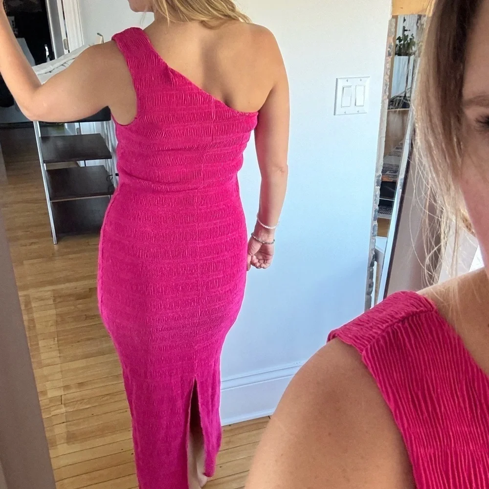 One-Shoulder Pink Dress